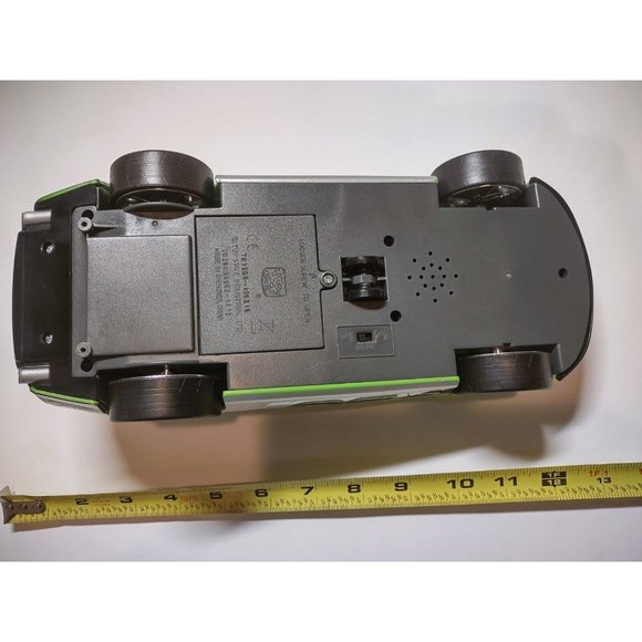 Road Rippers 2010 Ford Mustang 5.0 GT Lights, Sound, Forward Motion, Works Green - Picture 6 of 9